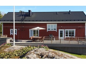 Ulkoruokailutilat
