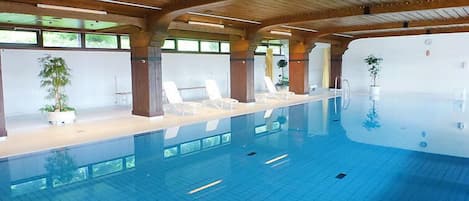 Pool Indoor