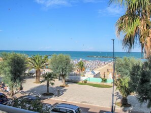 Vista spiaggia/mare