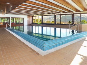 Pool Indoor