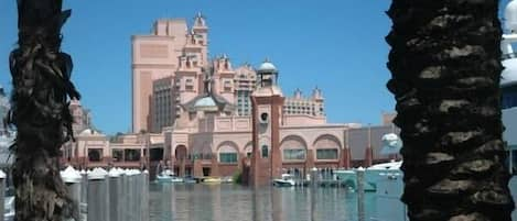 Atlantis Casino and Resort