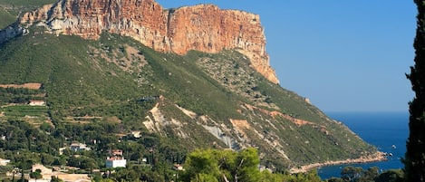 Vue sur Cap canaille et Mer