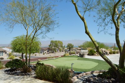 NEW! Gorgeous Havasu Home with Beautiful Lake Views