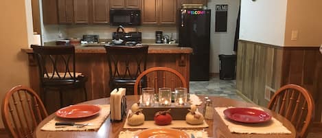 DINING FOR 6 WITH EXTRA TABLE LEAF - BREAKFAST BAR WITH STOOLS