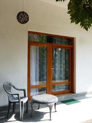 Madla rooms - entrance