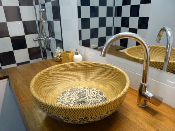 Madla rooms - bathroom