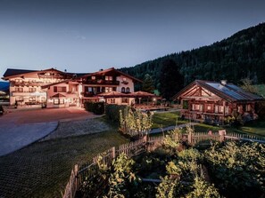 Bergzeit by seven