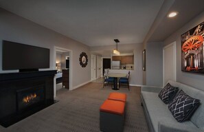 Living/dining room