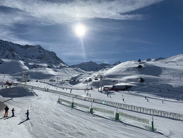 Snow and ski sports