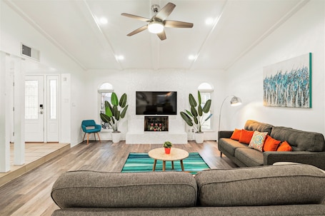 Bright, modern, and spacious living room.