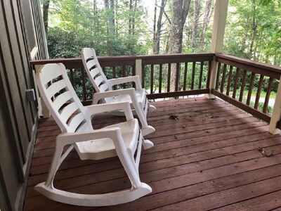 Cute Mountain House in Highlands, NC - 3 bedroom 3 bath