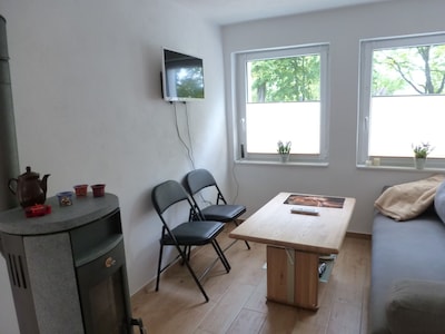 Kleines vollausgestattetes  Ferienhaus*Rand  Berlin*bis 4 Pers.(3 Erw /2Erw+2K.)