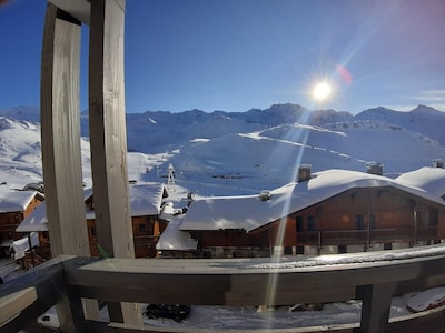 One-Bedroom Apartment 4/6 people - Completely renovated - Ski in ski out