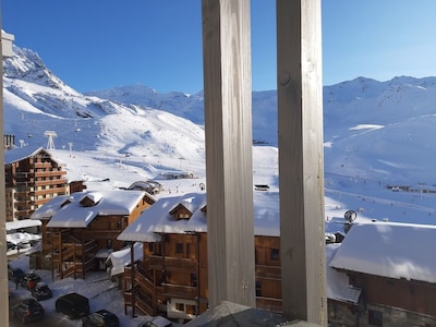 One-Bedroom Apartment 4/6 people - Completely renovated - Ski in ski out