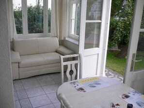 Loggia mit Austritt zur Terrasse