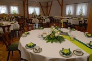 Banquet hall
