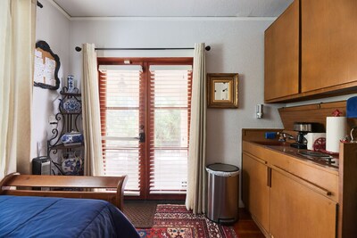 Serene Cozy Private Suite Patio ~ Upscale Berkeley