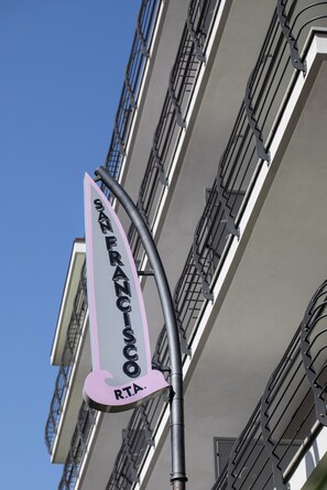 Detalhe da fachada