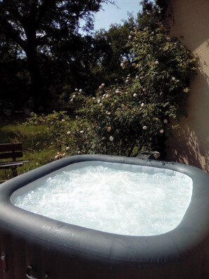 Jacuzzi