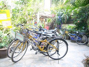 Garden Homestay in Ampawa
