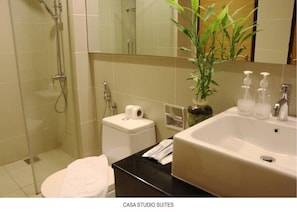 Ideal Shopping Haven In KL (Casa)