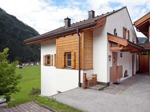 Holiday Home Exterior [summer]