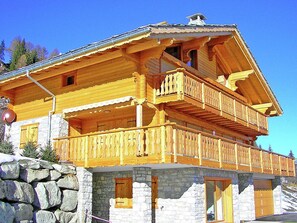 Außenseite Ferienhaus [Sommer]
