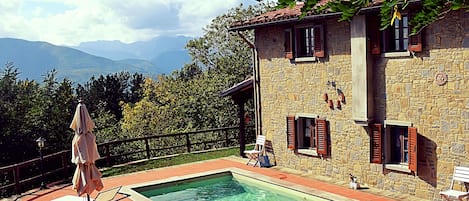 Casa Mettato with pool and stunning views