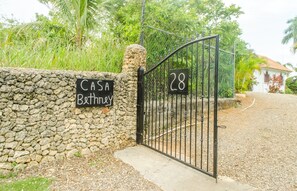 Welcome to Villa Bethney