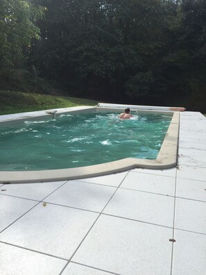 Pool with tiled surround