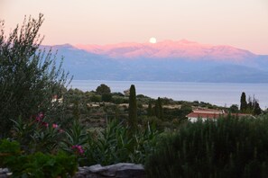 Blick auf das Meer und die Mani