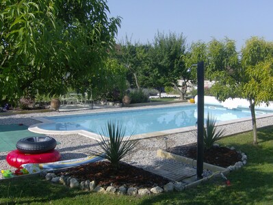 Blanchou Cottage, wunderschön mit herrlichem Blick und Pool renoviert.