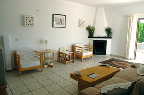 Main lounge