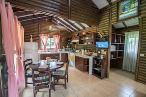 Fully equipped kitchen