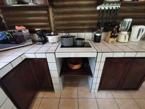 Fully equipped kitchen