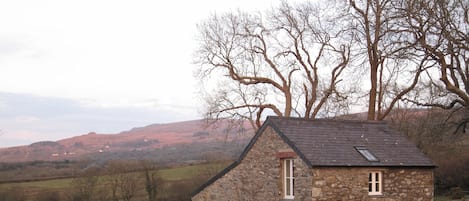 The Carthouse in spring