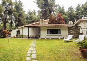 Welcome to the Villa Kallisti!