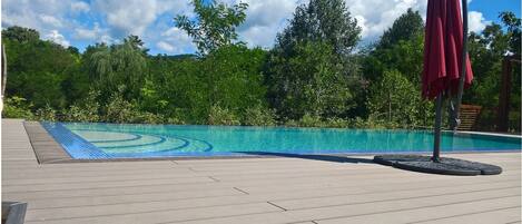 Pool View at Jardine HIlls