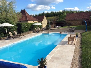 heated 12x6m pool with Roman Steps