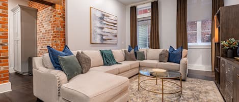 Open concept living and dining area with ample comfortable seating options for you and your guests. 55" Samsung Smart 4K TV that allows for streaming from your favorite apps, along with the DIRECTV Entertainment. Lounge on the extra-large sectional after an activity filled day in NOLA!