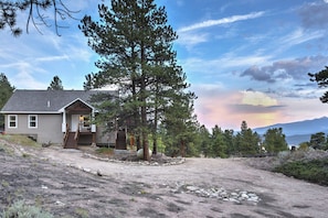 Cabin Exterior | Stairs to Access