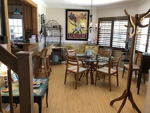 entrance to dining room from front door