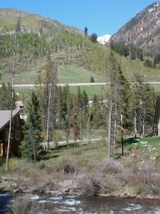 Vail Secluded Cabin, one of a kind views!