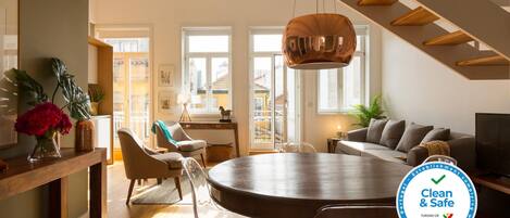 Open plan living spaces -wifi and aircon/ heating - stairs to mezzanine level.