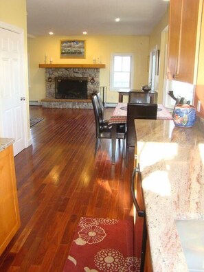 Open concept. Kitchen, Dining Area, Living Room