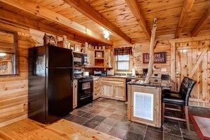 Full Kitchen