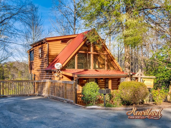 Kiss Me Goodnight - one bedroom cabin in Pigeon Forge