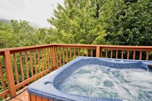 Hot Tub Monte Casa Gatlinburg