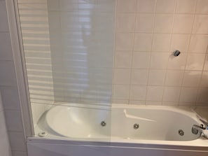 Baignoire à remous