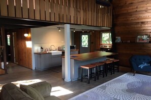 Living Room/Kitchen